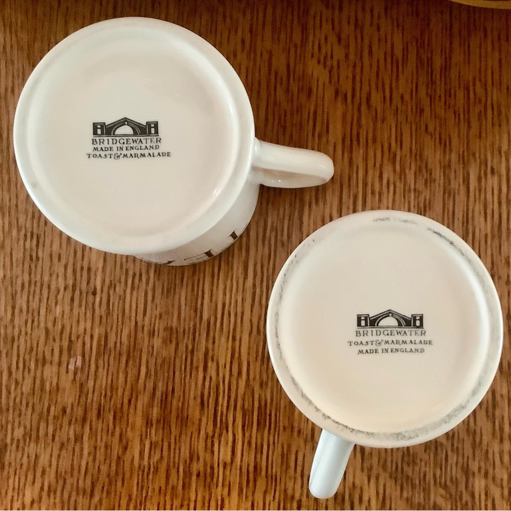 Set of 2 Emma Bridgewater Pottery 1/2 pint mugs Black Toast & Marmalade 1st qual - Picture 5 of 9